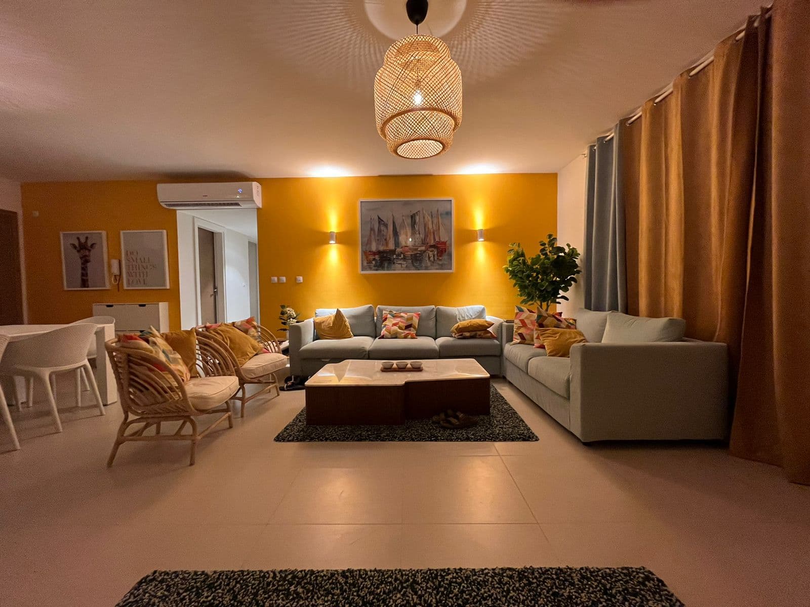 شاليه للبيع في مراسي 4