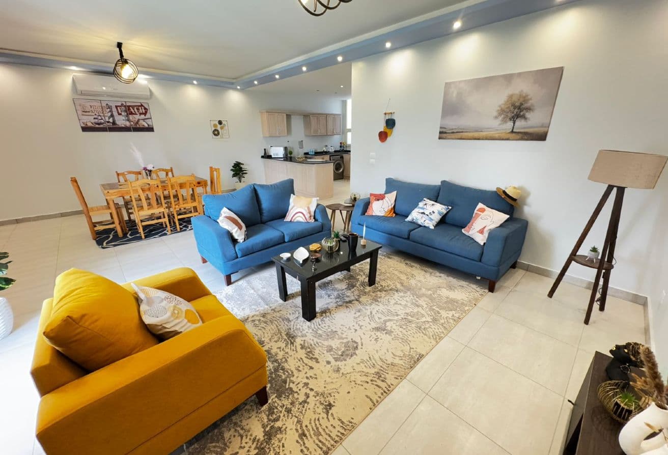 Chalet For Rent in Hacienda Bay